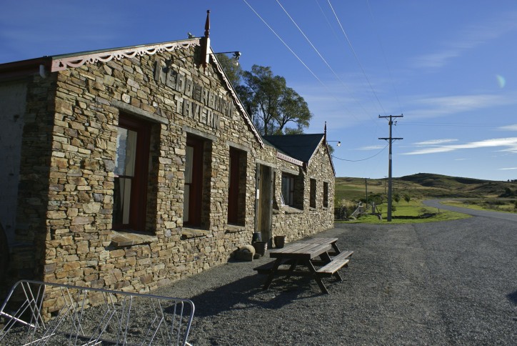 Otago Rail Trail - Wedderburn Pub