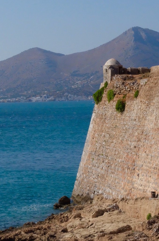 The ramparts to the fortress dropped dramtically in the crystal clear Aegean. In may places the natural rock faces formed part of the fortifications.