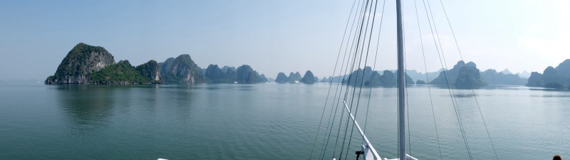 Like Santorini, Halong is one of those places that guarantees "no fail" photos.