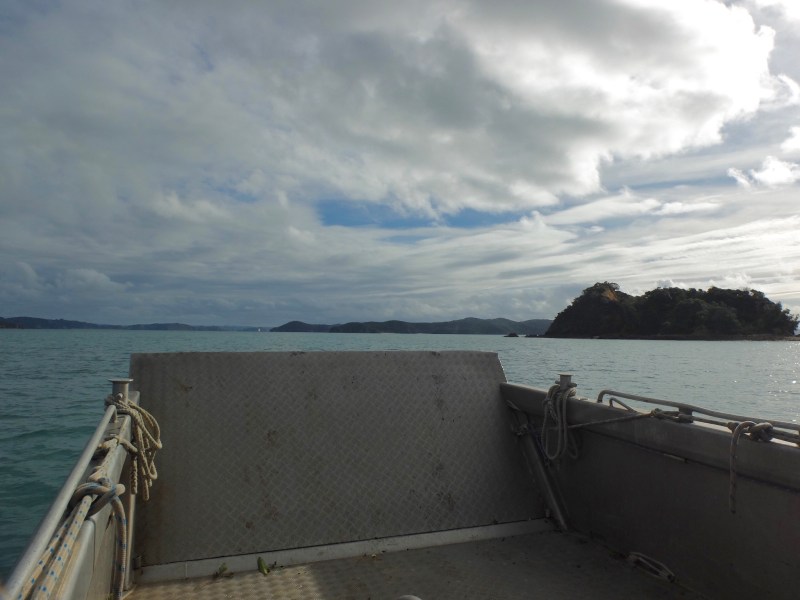 The sun was slipping towards the horizon by the time we balzed our way back through the islands