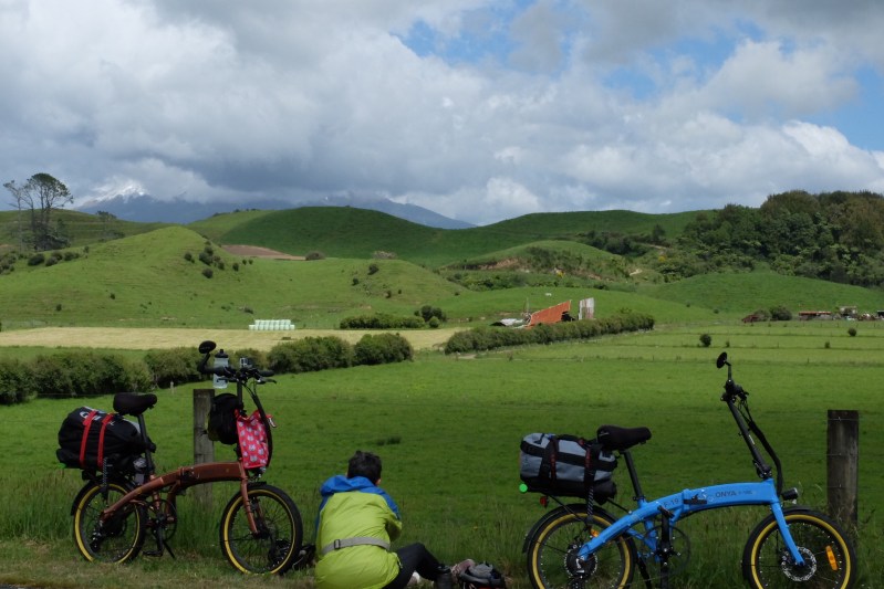 EAFF31FC-98CD-4B62-9473-01B63BD278C0